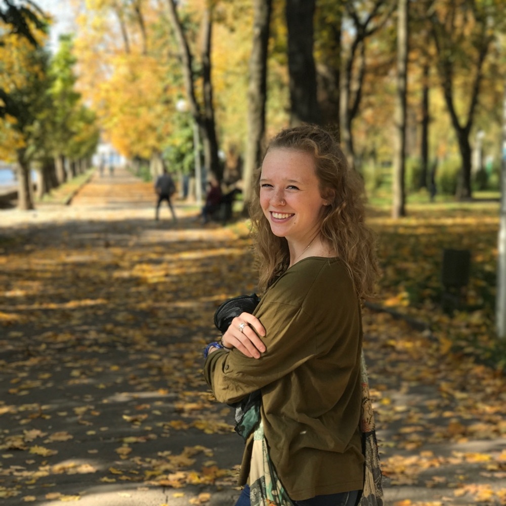 Meet your Posher, Claire
